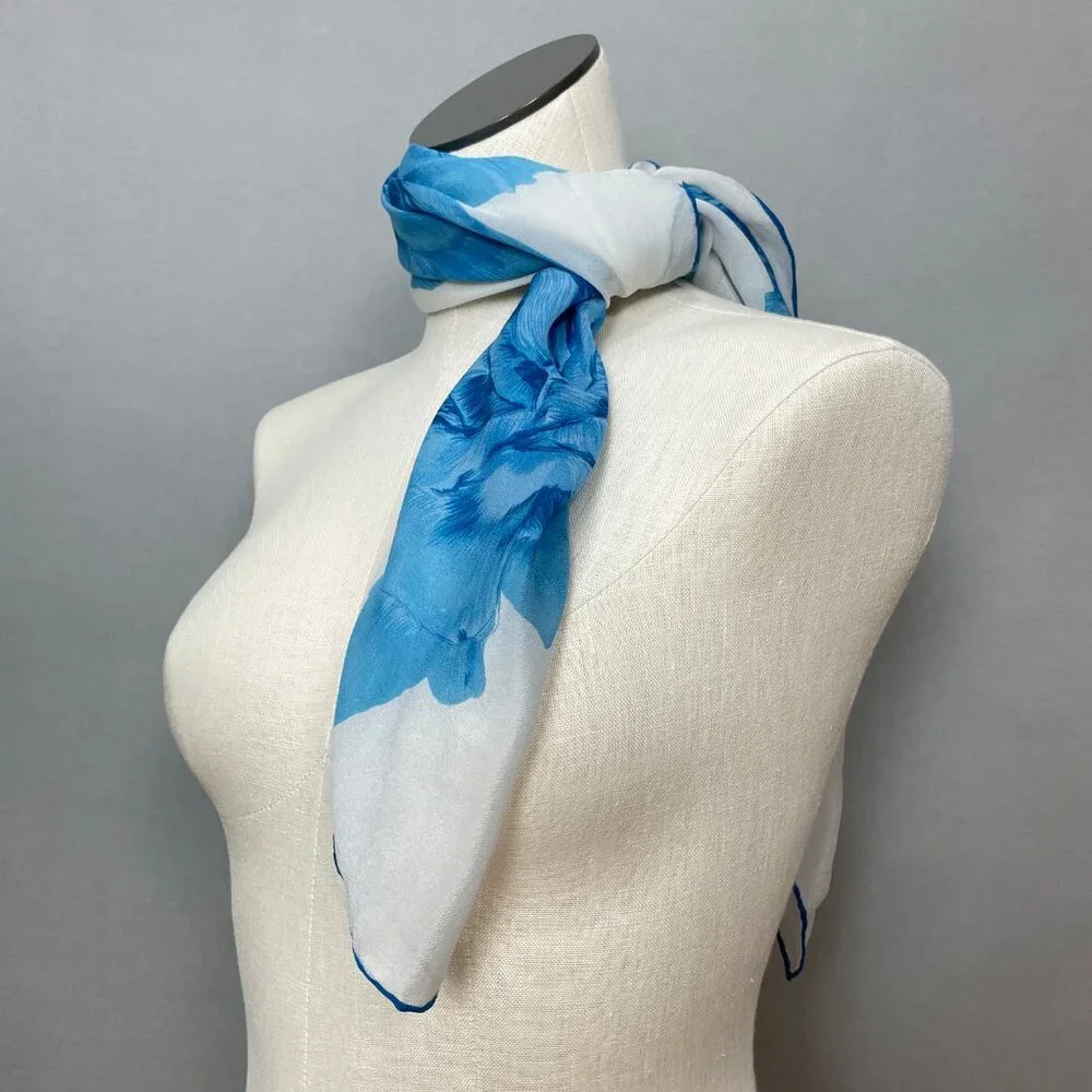 Vintage white scarf
